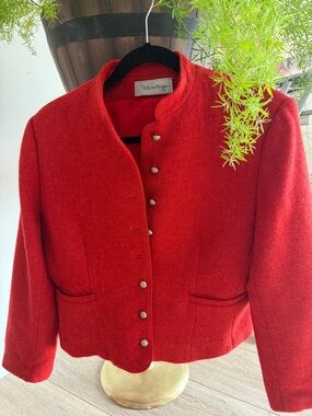 Evan Picone Bright Red Wool Button-Front Cropped Jacket